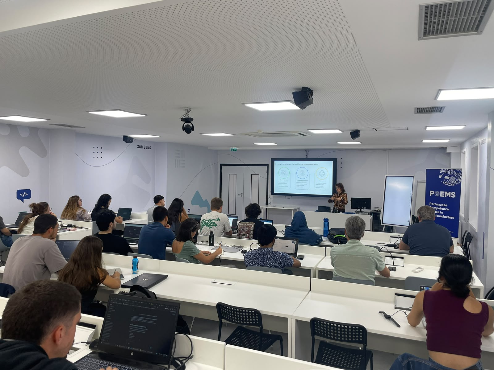 POEMS organiza workshop sobre tecnologias memristivas e computa&ccedil;&atilde;o neurom&oacute;rfica